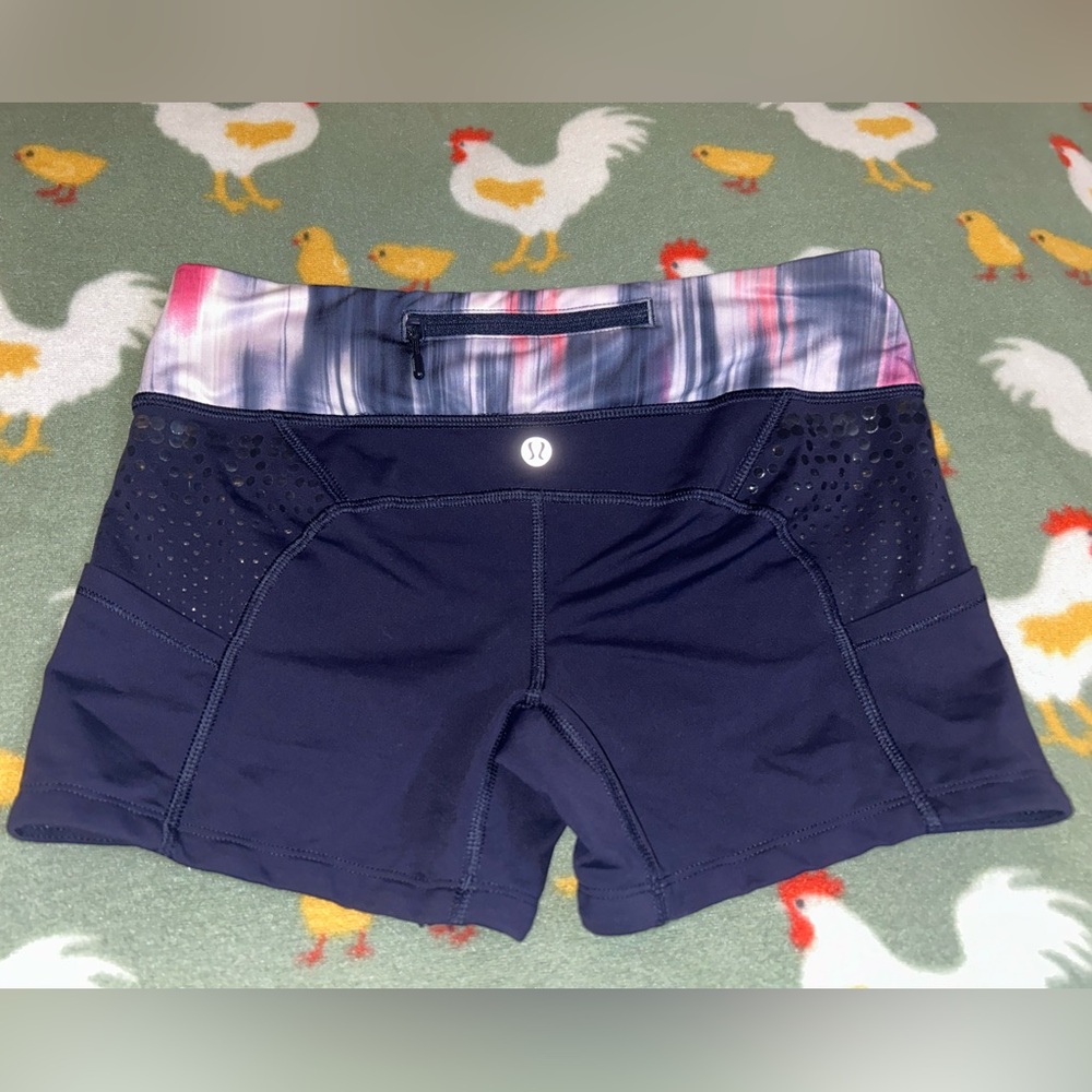 Lululemon Run Shorty Short sz. 6
